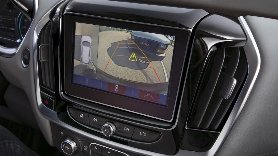 Детали интерьера Chevrolet Traverse 2017 года  (фото 29 из 61)